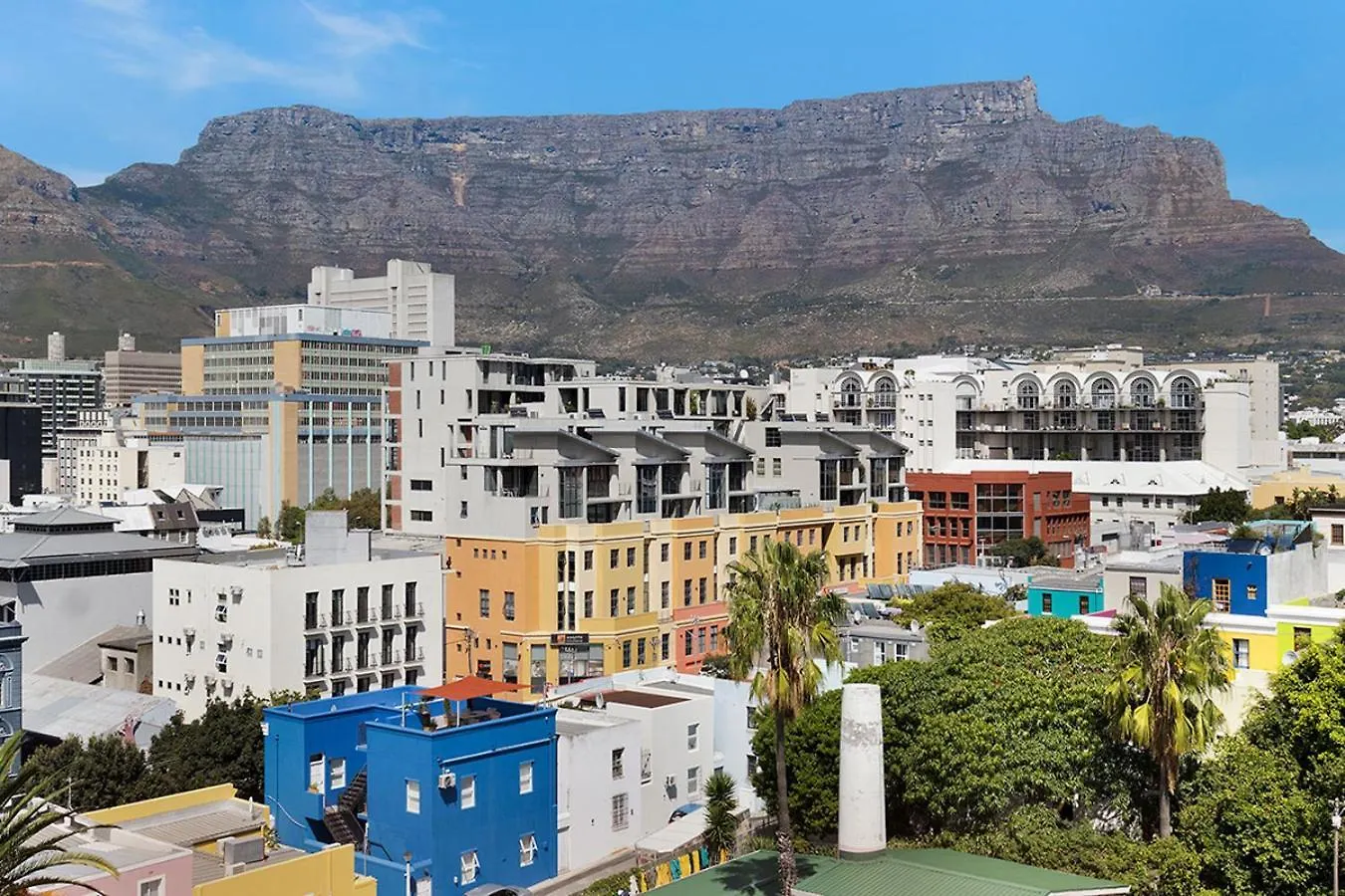 702 On Strand Cape Town - Panoramic Mountain Views 0*,  Νότια Αφρική